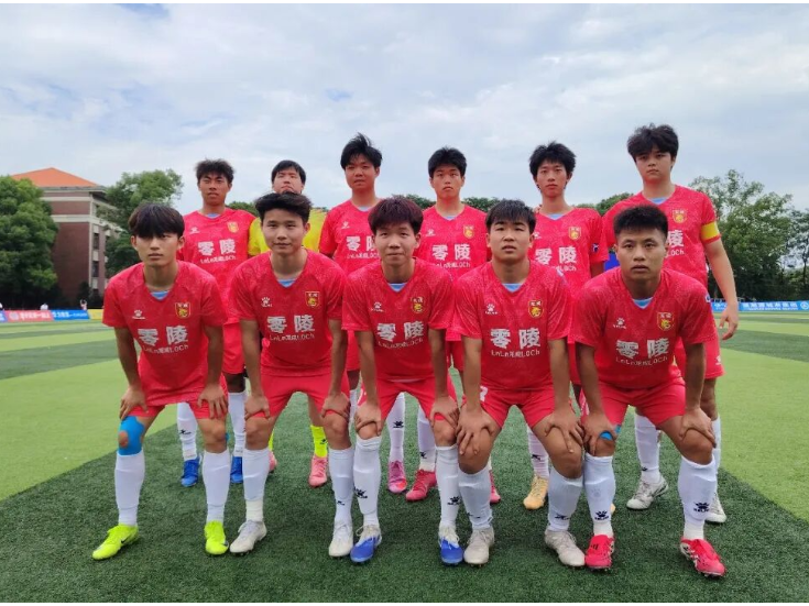从“牛扣哥”到“太保哥”再到环卫工人 零陵“童话球场”让每个人成为主角