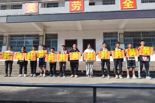 图片1.png