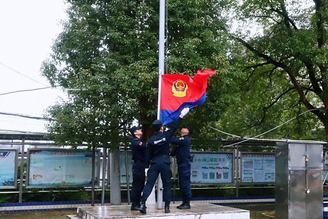 升旗仪式4.jpg