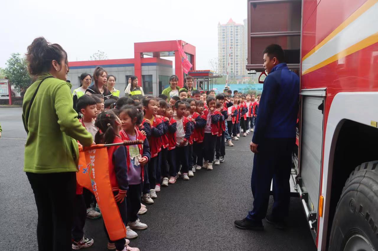 微信图片_20230412185222.jpg
