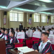 零陵区开展“2025年青年人才进校园”活动