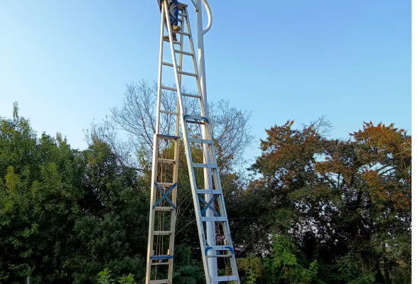 零陵：亮灯行动暖人心 照亮群众回家路