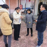 精准帮扶暖人心 医保代缴“零跑腿”