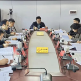 零陵区委理论学习中心组举行2025年第十一次集体(扩大)学习