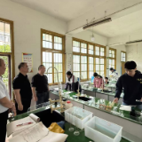 梳子铺乡中学八、九年级实验操作考试有序进行