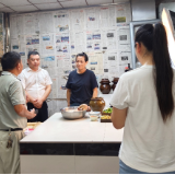 石山脚街道：直播助企出圈 推介本土特色美食
