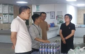 衡南县邮政分公司：夏送清凉暖人心 心系一线保安全