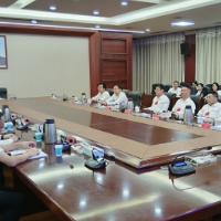 两会进行时丨县十九届人大一次会议主席团第二次会议召开