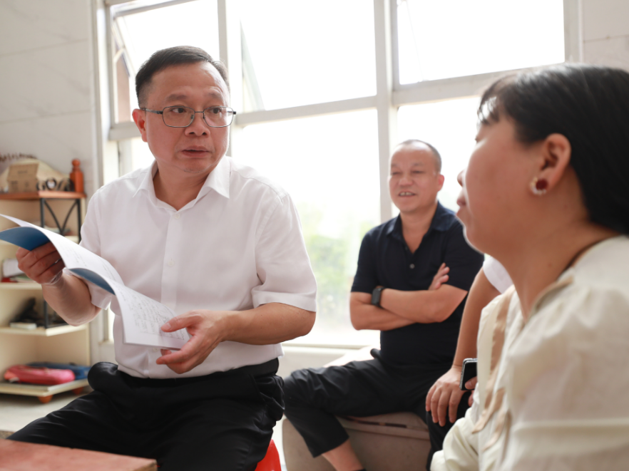 许达暗访督导巩固脱贫攻坚成果同乡村振兴有效衔接工作
