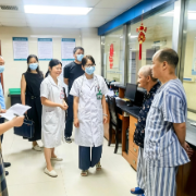 衡南县民政局走访慰问在院特困供养人员