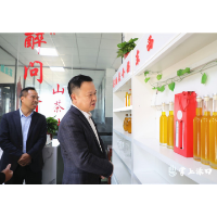 李晓彤采取“四不两直”方式  督导南洲镇工作