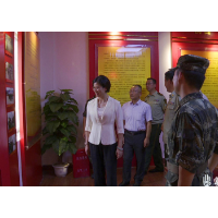 赖晓智“八一”前夕走访慰问驻区部队官兵