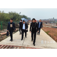 赖晓智主持召开园区项目重点问题调度会