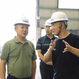 李晓彤到南洲工业园调研企业相关工作