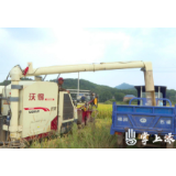 渌口区:农机唱主角 助力农户抢收粮食