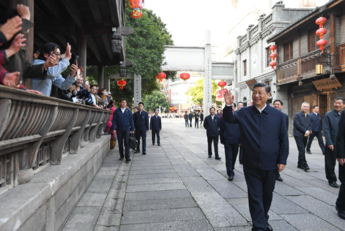 习近平念兹在兹的人民文艺
