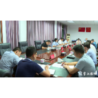 赖晓智主持召开《政府工作报告》征求意见建议座谈会