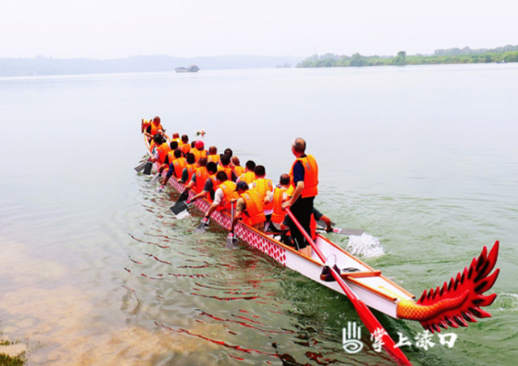 “新龙”入水行河！昭陵龙舟队申请出战