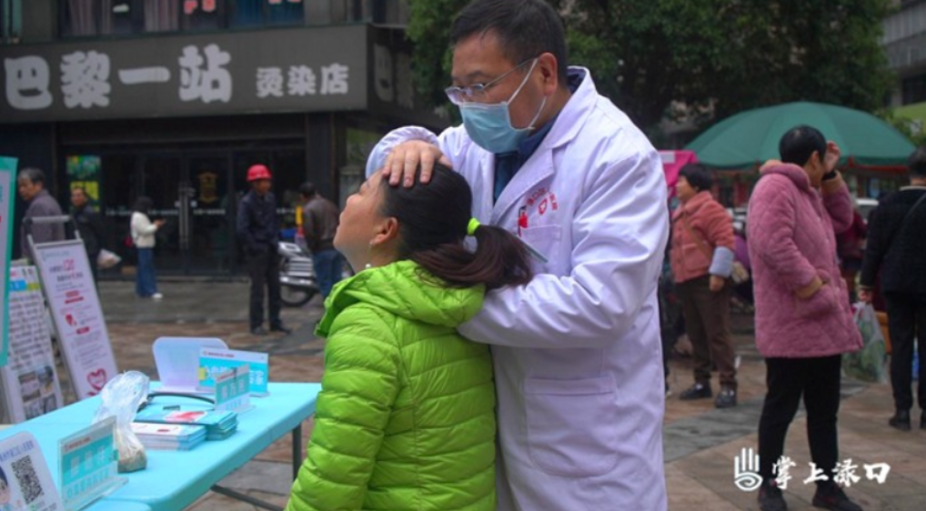 【健康渌口行动】第十一个“中国心梗救治日” 渌口区人民医院开展义诊活动