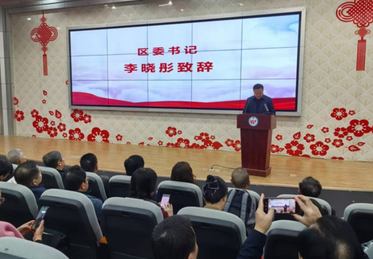 第三届“湘江散文奖”颁奖典礼在渌口区第五中学举行