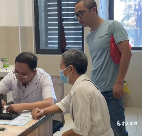 【健康渌口行动】中南大学湘雅医院专家来渌口区人民医院坐诊