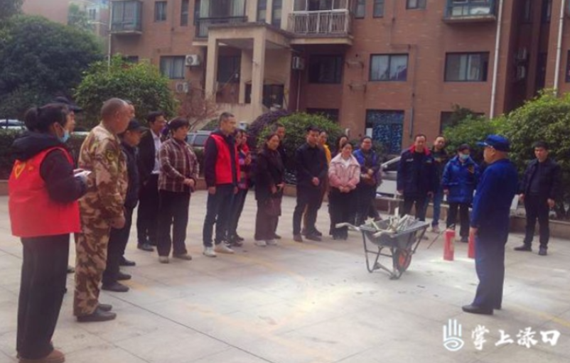 渌口区住房保障服务中心：提升物业水平 筑牢安全防线