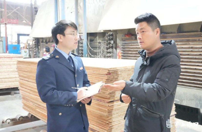 渌口税务：“税力量”护航绿水青山 助力企业向绿而兴