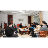 李晓彤走访听民意 共谋乡村振兴发展大计