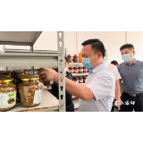 李晓彤赴龙门镇开展“五个到户”走访活动