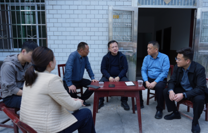 李晓彤督导烟花爆竹禁限燃、小区消防安全等工作