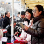 【新春走基层 】渌口区新春首场招聘会 精准服务助就业