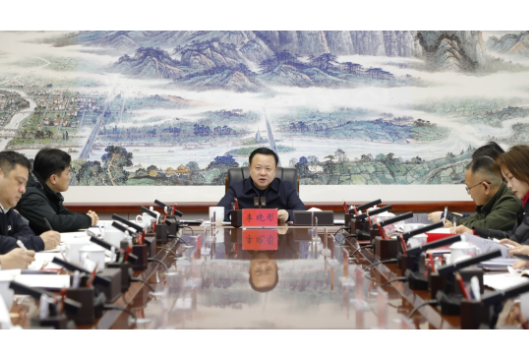 李晓彤主持召开区委常委会2026年第5次会议