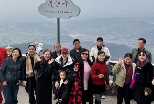 渌厨大赛·我到渌口吃大席丨山野盛宴引爆立春，百人共赴“三县之巅”品味最浓年味！