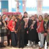 渌口区举办“三八”妇女节公益观影文明实践活动