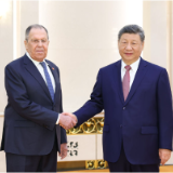 习近平会见俄罗斯外长拉夫罗夫