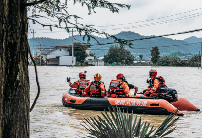 众志成城筑防线 风雨同舟护家园 ——湖南全力开展防汛抢险救援纪实