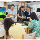 粽叶传情·暖心同行 端午包粽话安康