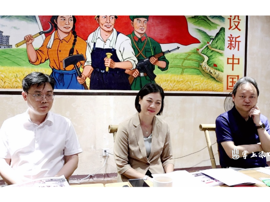 赖晓智主持召开座谈会 与行业代表共谋渌口老街焕新路径