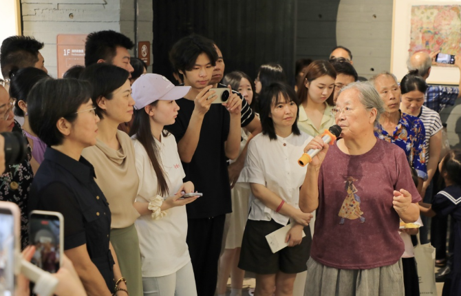 扎根渌口乡土 蔡皋加冕安徒生奖后全国首展落户王家洲乡村美术馆