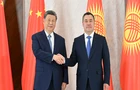 习近平同吉尔吉斯斯坦总统扎帕罗夫会谈