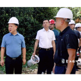 李晓彤到淦田镇调研隐患商住楼整改工作