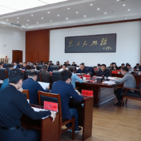 李晓彤主持召开区委常委会2026年第11次会议