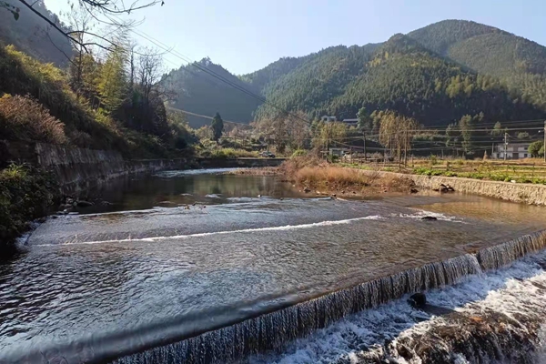 双牌打鼓坪乡：践行河长制，守护母亲河3_副本.jpg