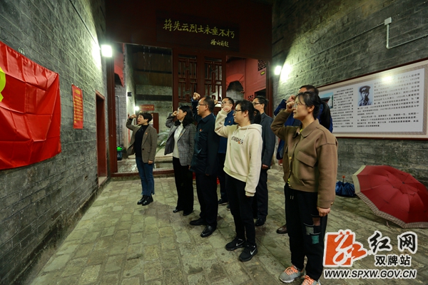 31b55fa1ea374ec396cadc288d6e4d5_副本.jpg