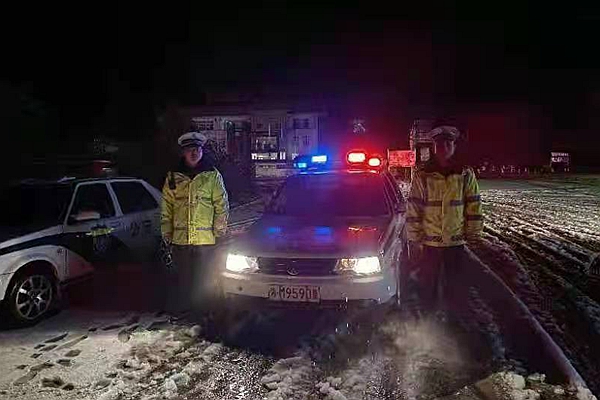 交警1jpg_副本.jpg