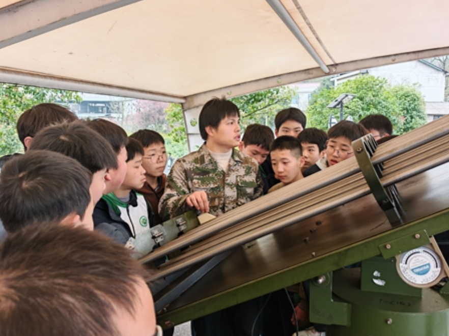 “测今日气象 护明日家园” —— 双牌县气象局开展3・23世界气象日小小气象员科普实践活动