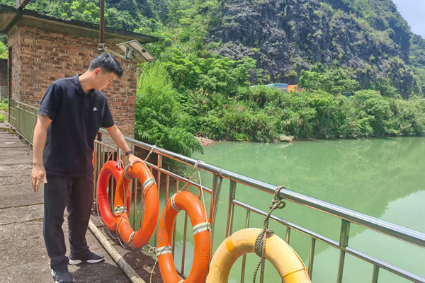 防溺水巡查_副本.jpg