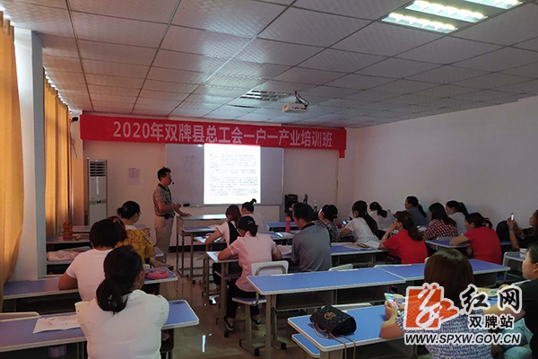 12d8ef8ce1bb26cd2cd44f689b0f3ee_副本.jpg
