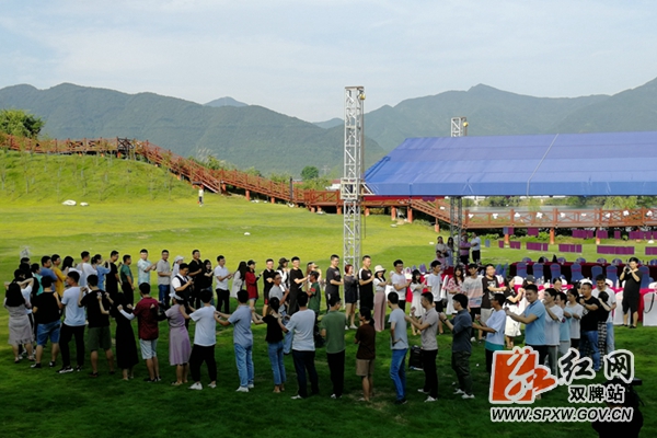 56a9cc3d22a0ba40992b052b6692ec3_副本.jpg