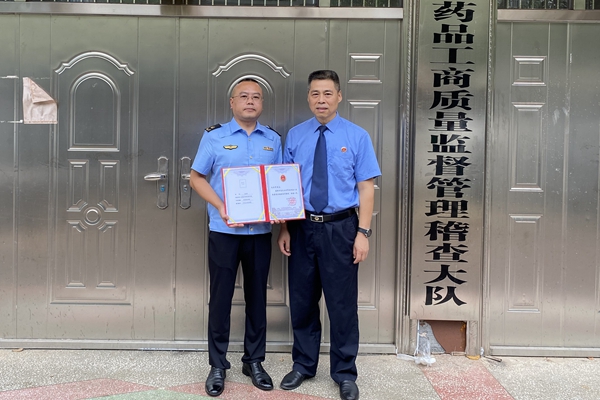 双牌：借“外脑”办好案 3名特邀检察官助理“上线”1_副本.jpg
